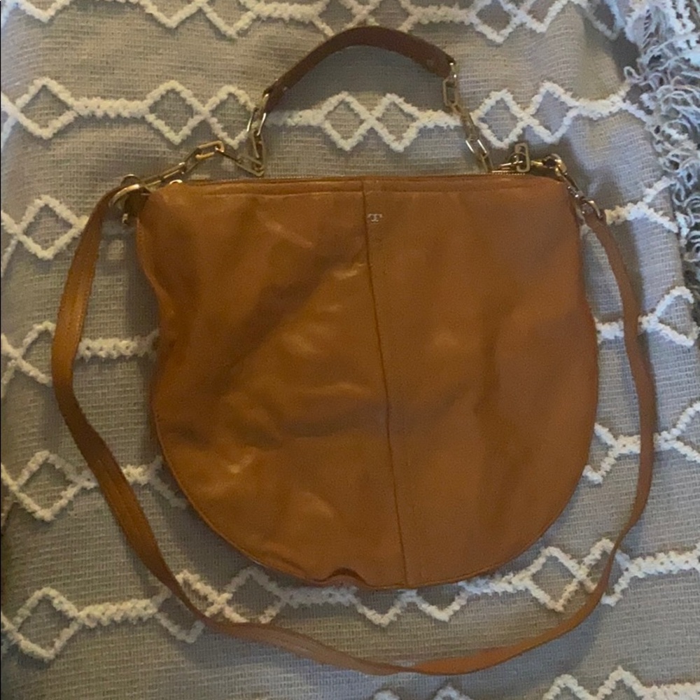Leather Tory Burch purse